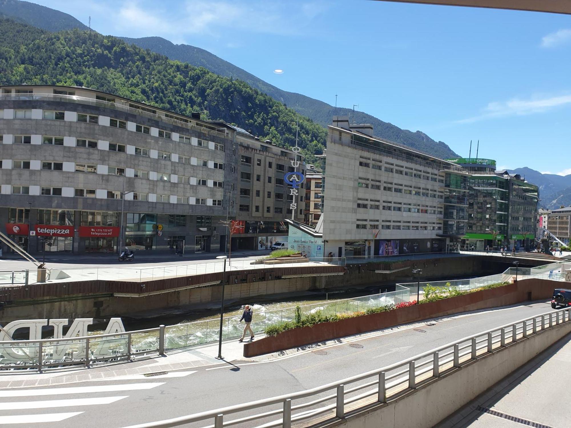 Centrico Loft En Andorra La Vella Con 2 Parkings Hut 5372 Apartment ภายนอก รูปภาพ